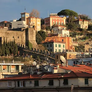 https://interno24-apartment.hotelitalianriviera.com